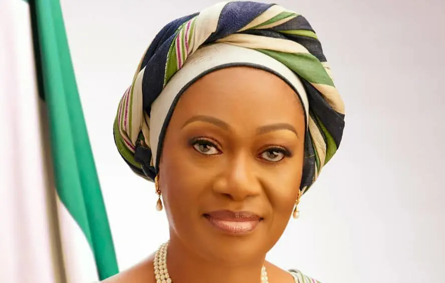 Remi Tinubu: Nigerians Who Can’t See Husband’s Achievements Need Eyeglasses Remi Tinubu: Nigerians Who Can’t See Husband’s Achievements Need Eyeglasses