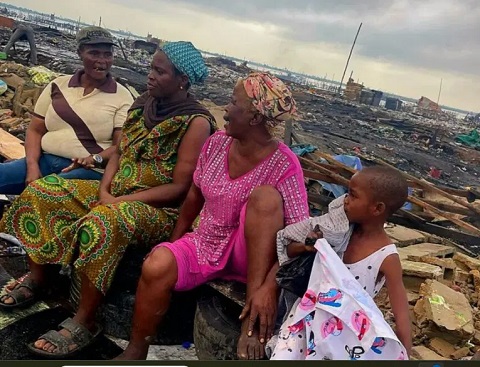Midnight Demolition: Oworonshoki Residents Sleep In  Open, Sell Properties For Pennies To Survive