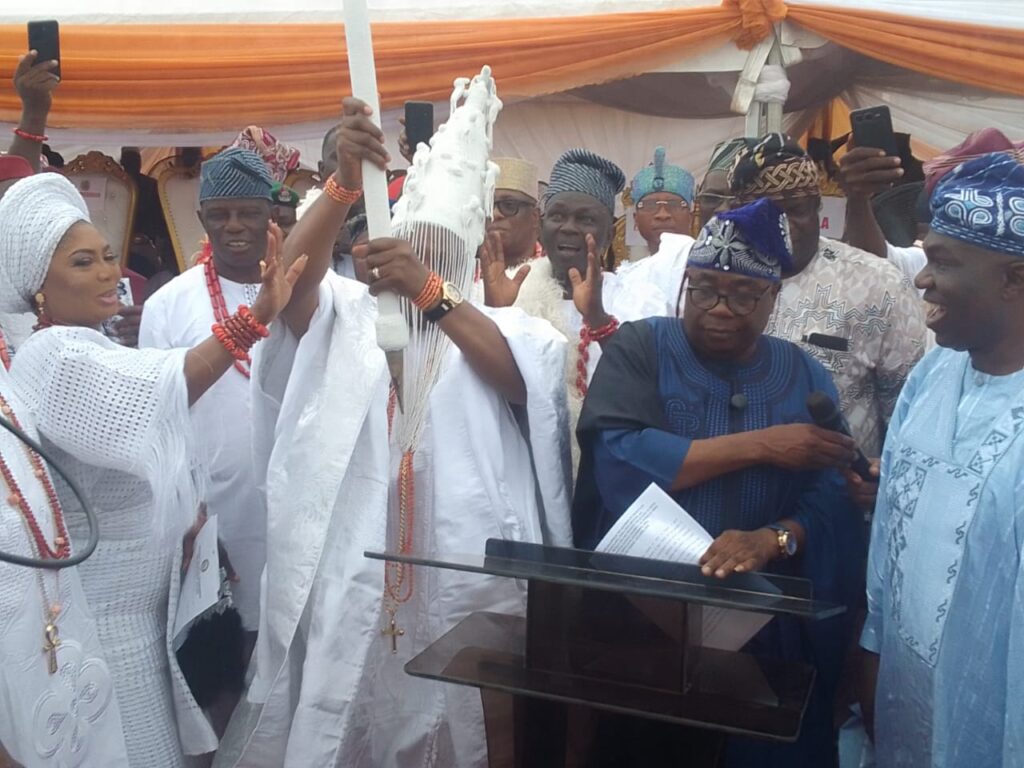 Obasanjo, Abiodun Warn New Odemo Against Division, Land Grabbing Obasanjo, Abiodun Warn New Odemo Against Division, Land Grabbing