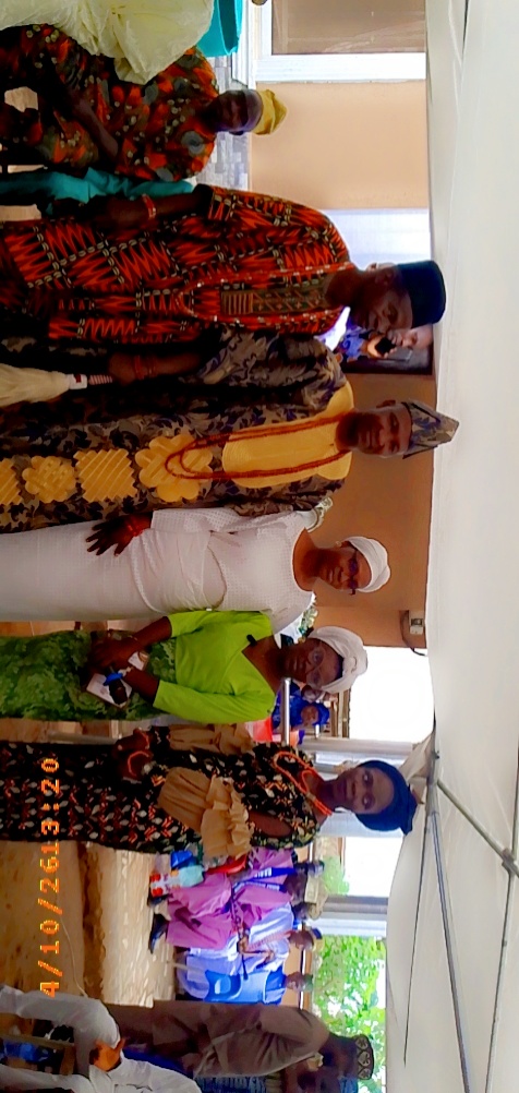 Olorunda Monarch Marks 60th Birthday, Empowers 600 Students Olorunda Monarch Marks 60th Birthday, Empowers 600 Students