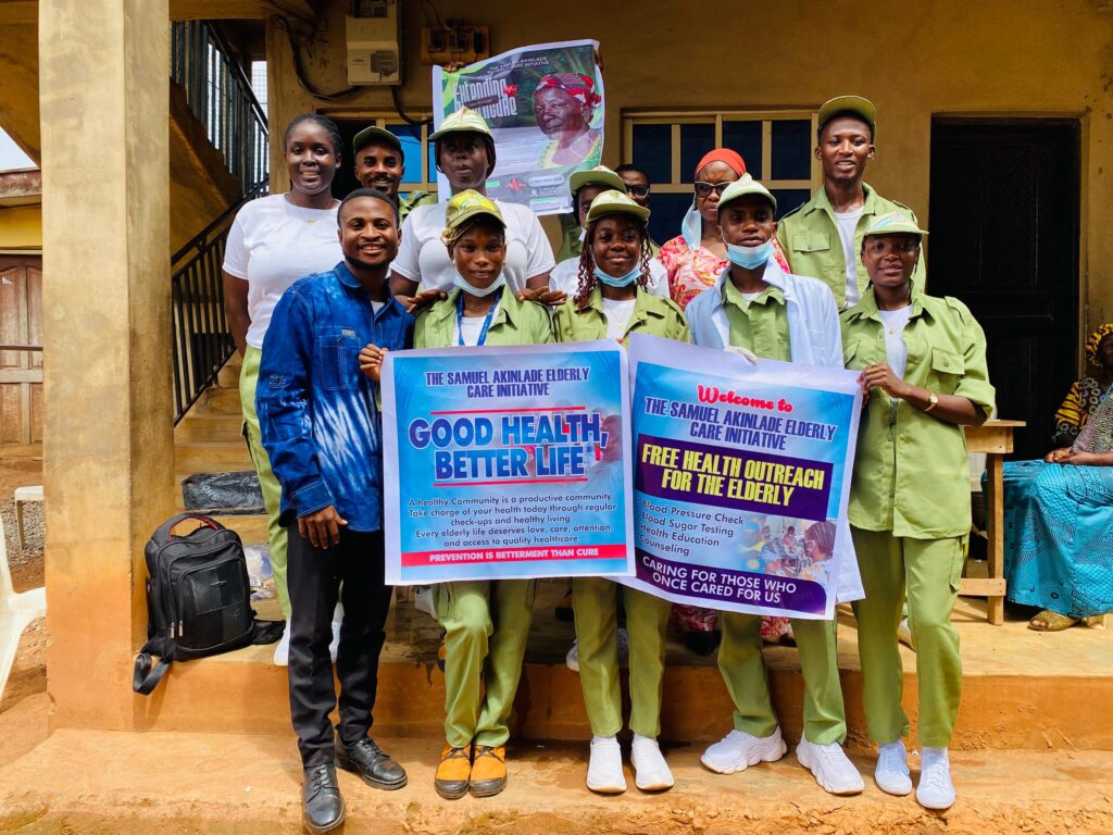 Oyo Corps Members Provide Free Healthcare To Elderly In Ibadan