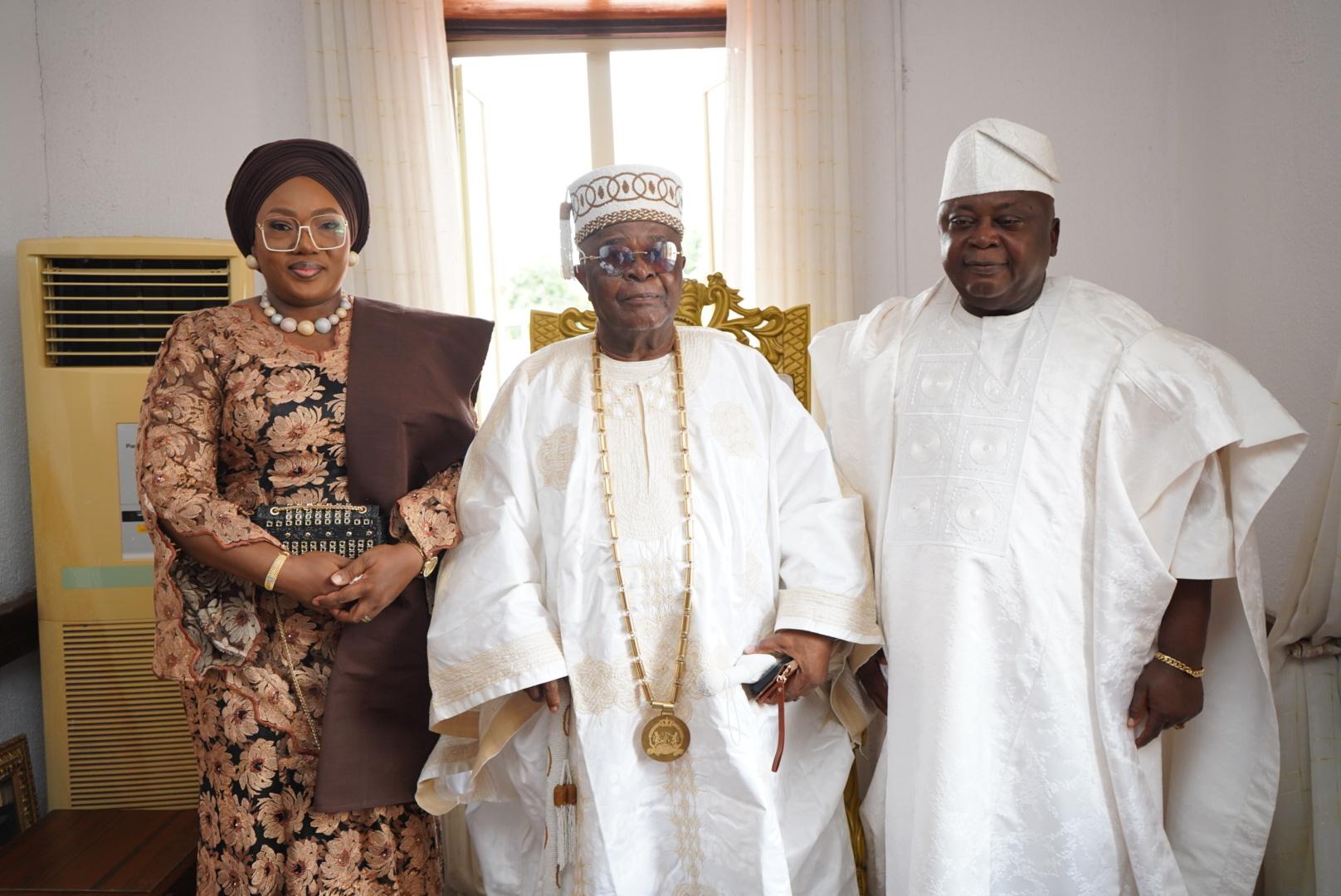 Adebutu Accuses Governors Of Diverting LG Funds, Vows Full Autonomy If Elected Adebutu Accuses Governors Of Diverting LG Funds, Vows Full Autonomy If Elected