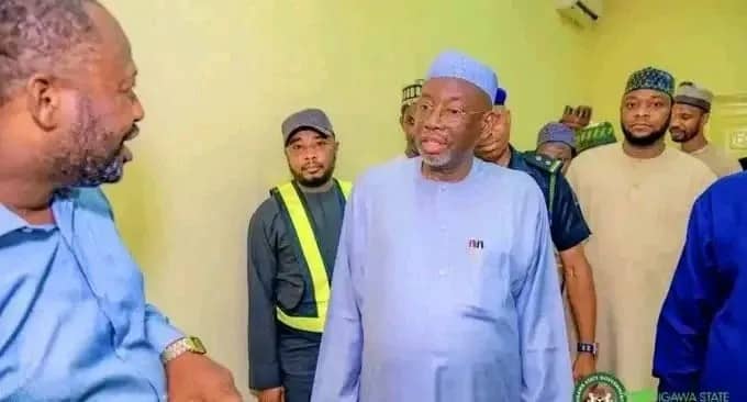 Jigawa Gov Finds Top Officials’ Offices Locked At 11am In Surprise Secretariat Visit Jigawa Gov Finds Top Officials’ Offices Locked At 11am In Surprise Secretariat Visit