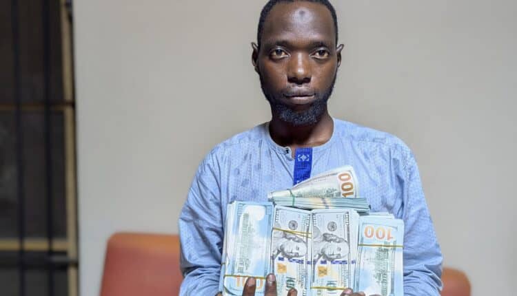 EFCC Probes Man Over Alleged 2,200 Counterfeit Currency In Kano EFCC Probes Man Over Alleged 2,200 Counterfeit Currency In Kano