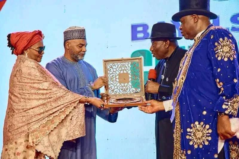 Bayelsa Honours Abacha 30 Years On, Diri Says Ex-Military Ruler ‘Freed Ijaw From Oppression Bayelsa Honours Abacha 30 Years On, Diri Says Ex-Military Ruler ‘Freed Ijaw From Oppression